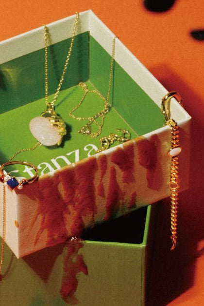 HALLOWEEN EDIT: A Little Haunting Never Hurt Anyone - Stanza