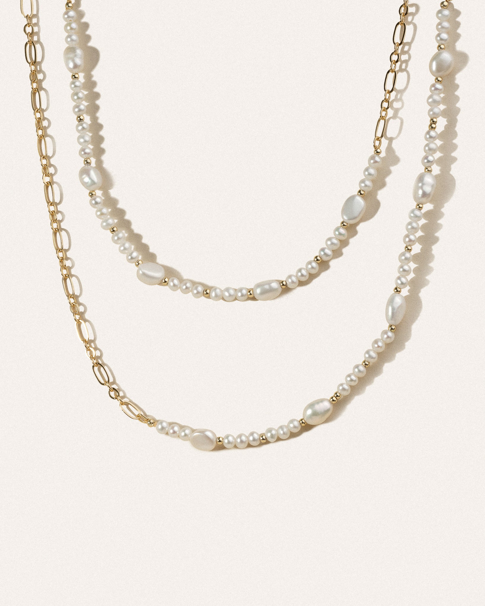 Pearl Holiday Trio - Stanza - 5