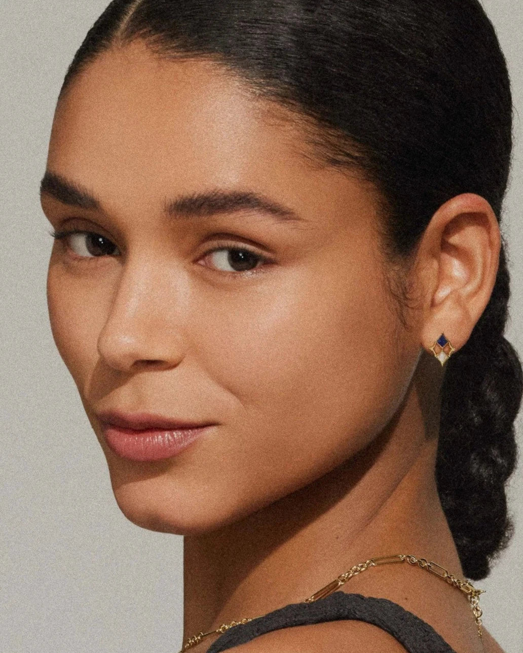 Sacral Sky Studs - 14k gold - Stanza - 4