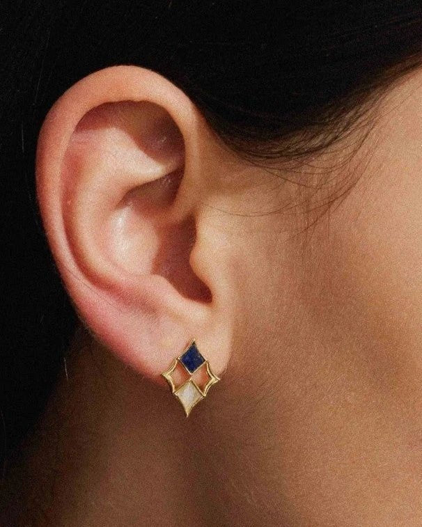 Sacral Sky Studs - 14k gold - Stanza - 3