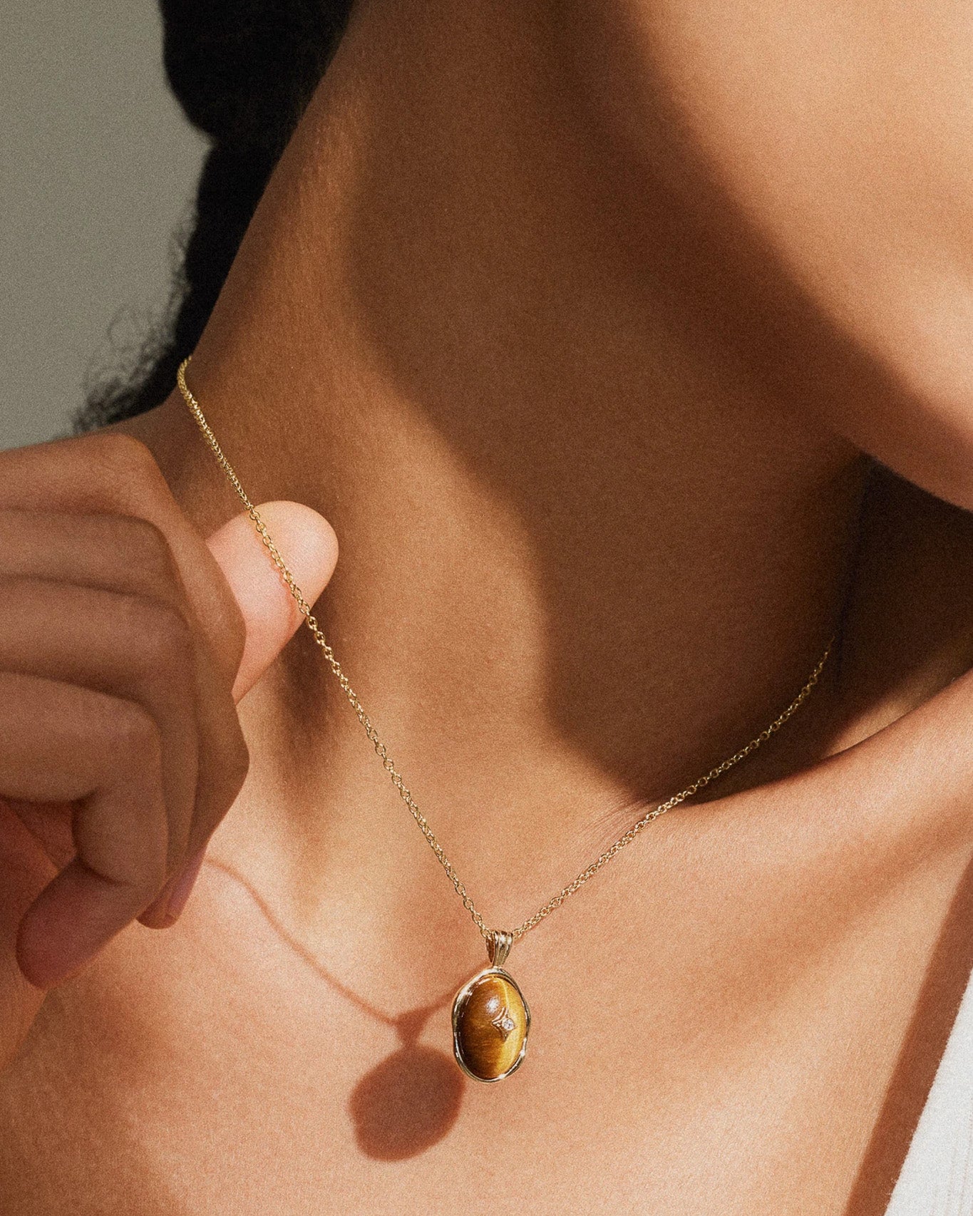 Tyger Eye Necklace - 18k Gold Plated - Stanza - 3