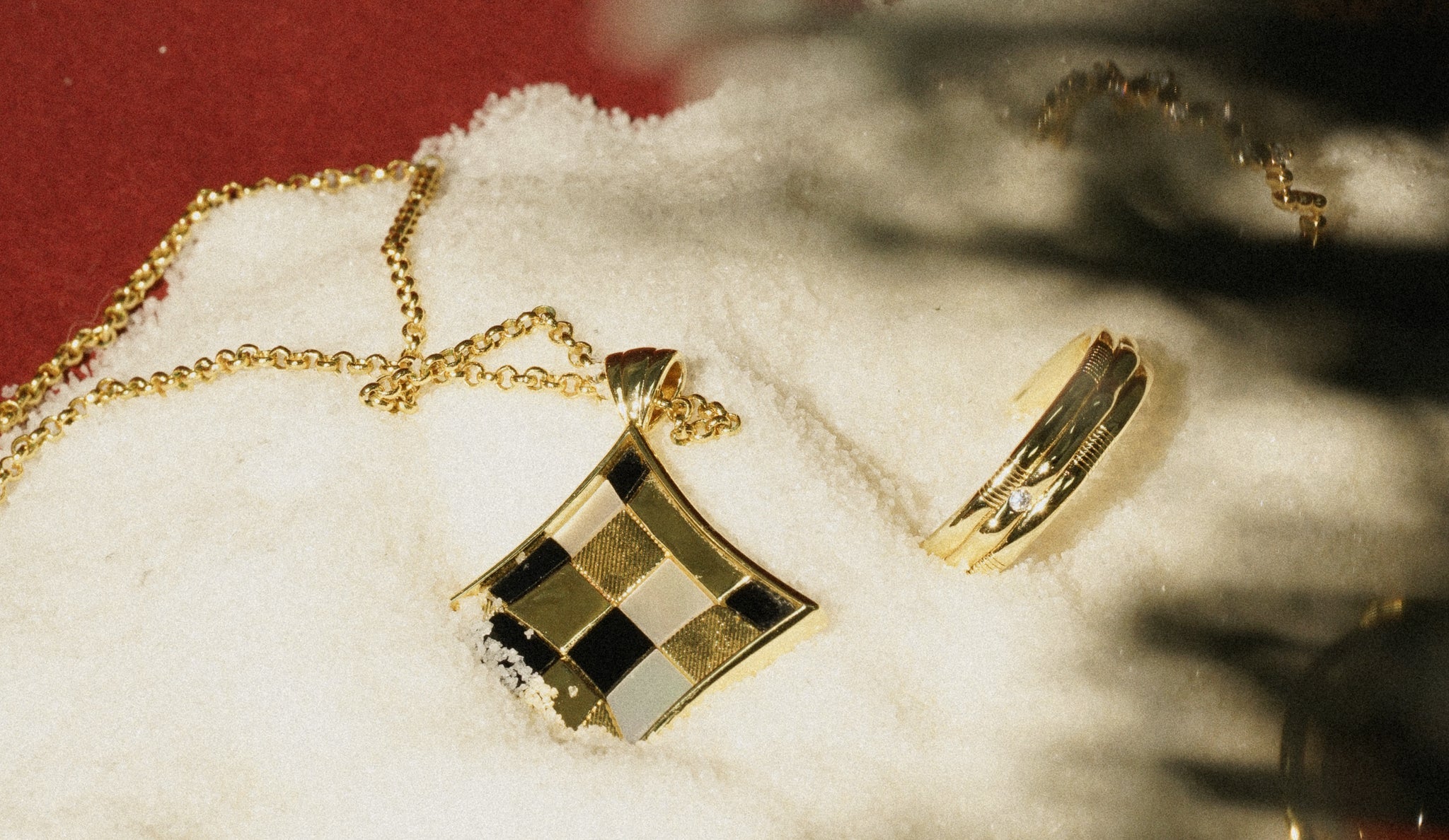 THE SNOW KEPT A SECRET- PART III - Stanza