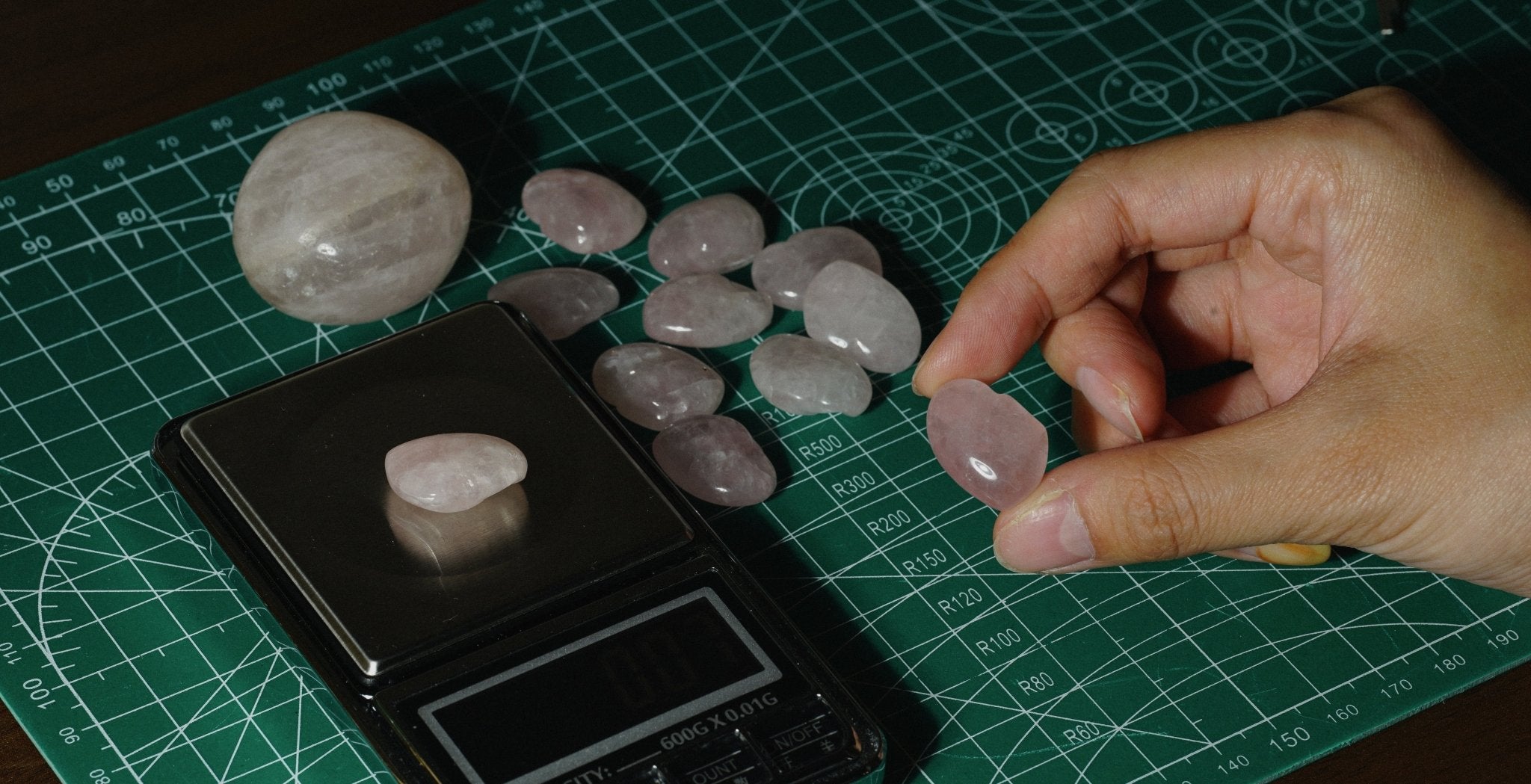 BEHIND THE STANZAs: A Day of Jewelry Designer - Stanza