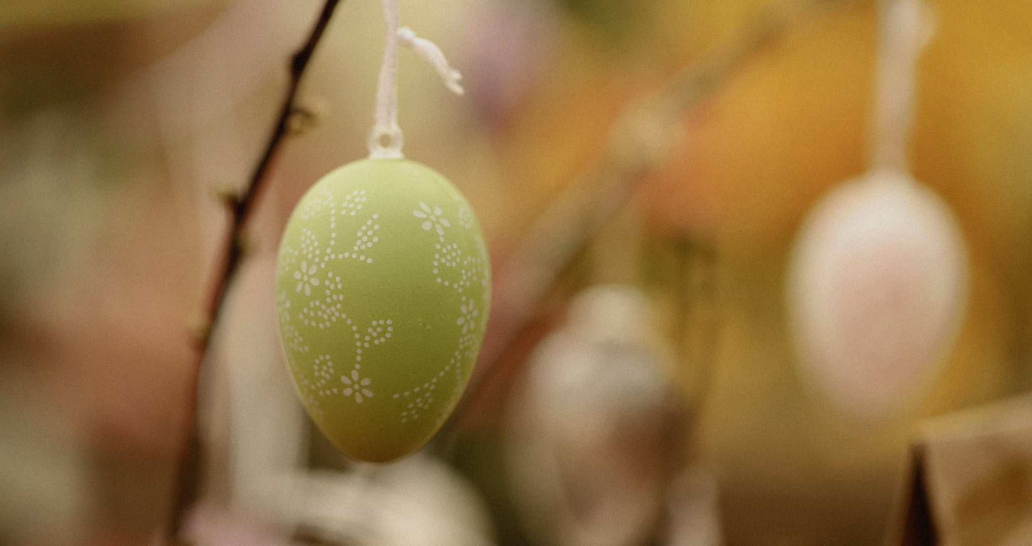 This EASTER: Little Gifts, Big Meaning - Stanza