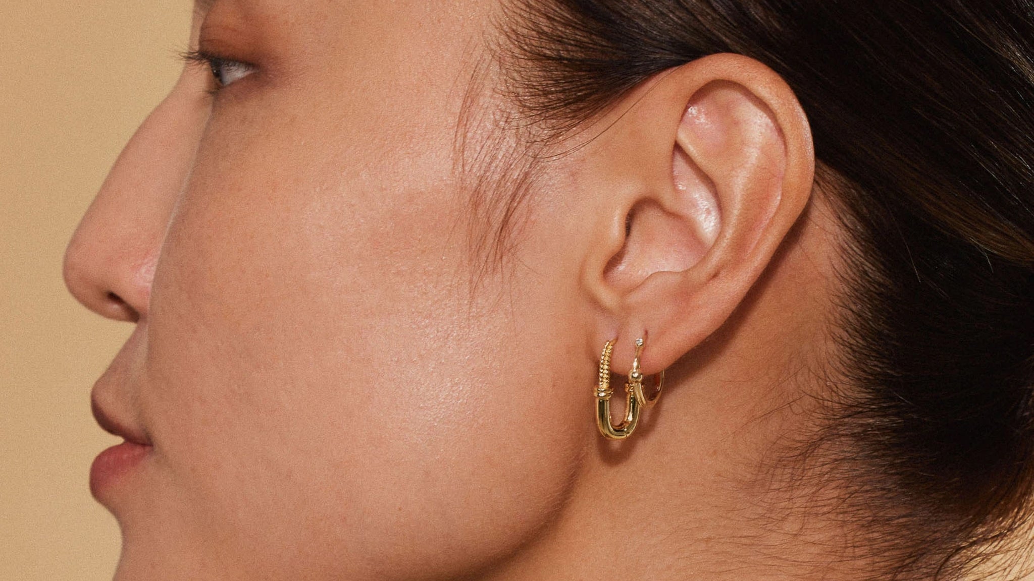 Where Weaving Finds Its Way Back - Stanza