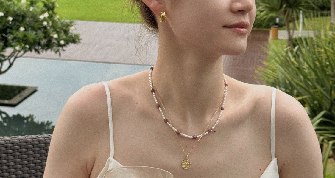 OFF MY CHEST: The Poems We Wear - Stanza