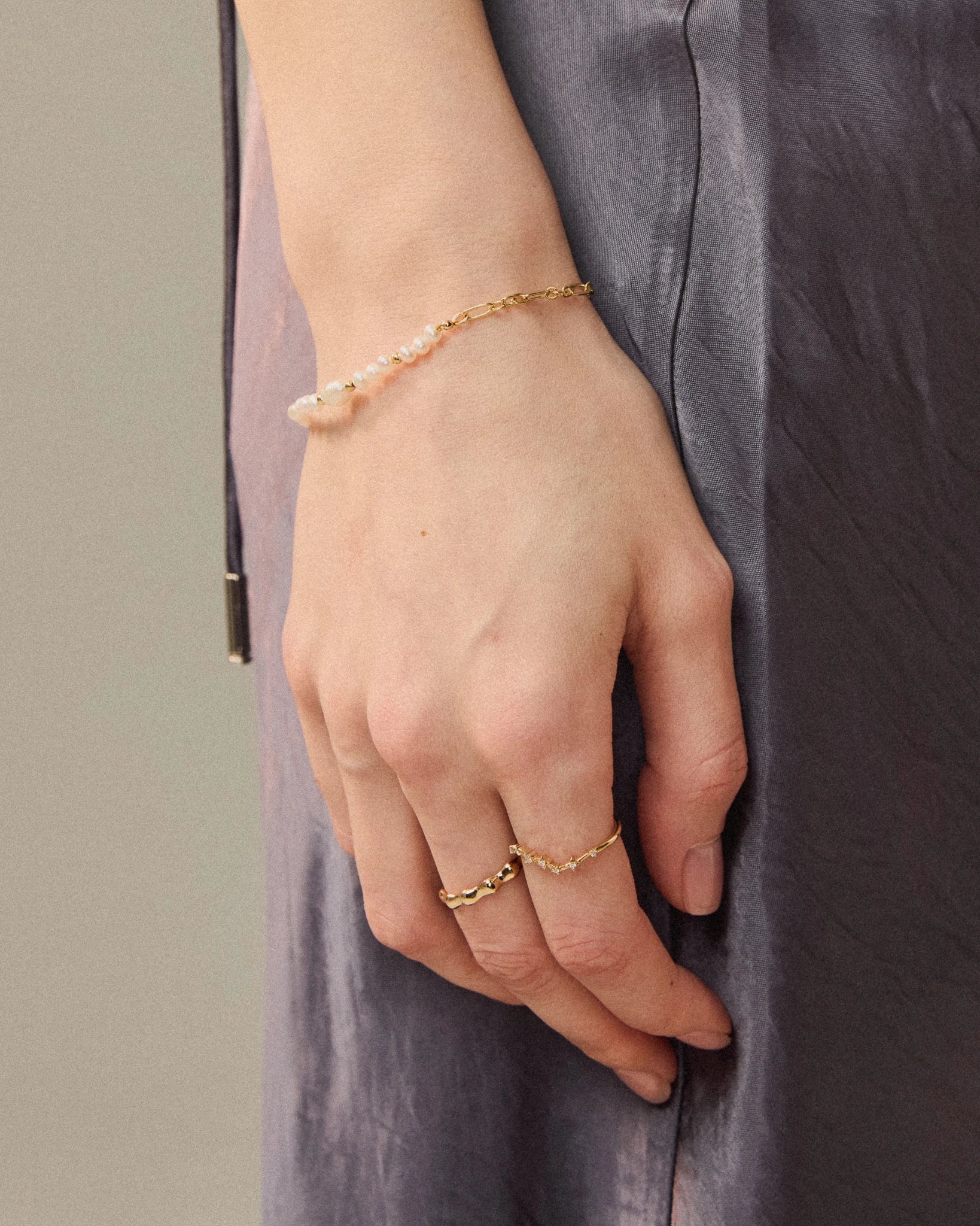 Couplet Pearl Bracelet - Gold Plated - Stanza - 2