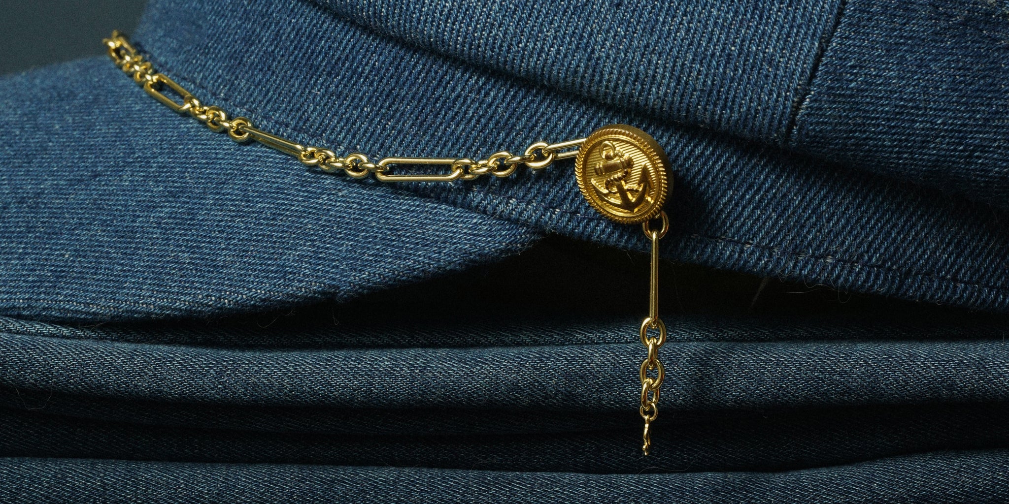 stanza-gilded-link-necklace
