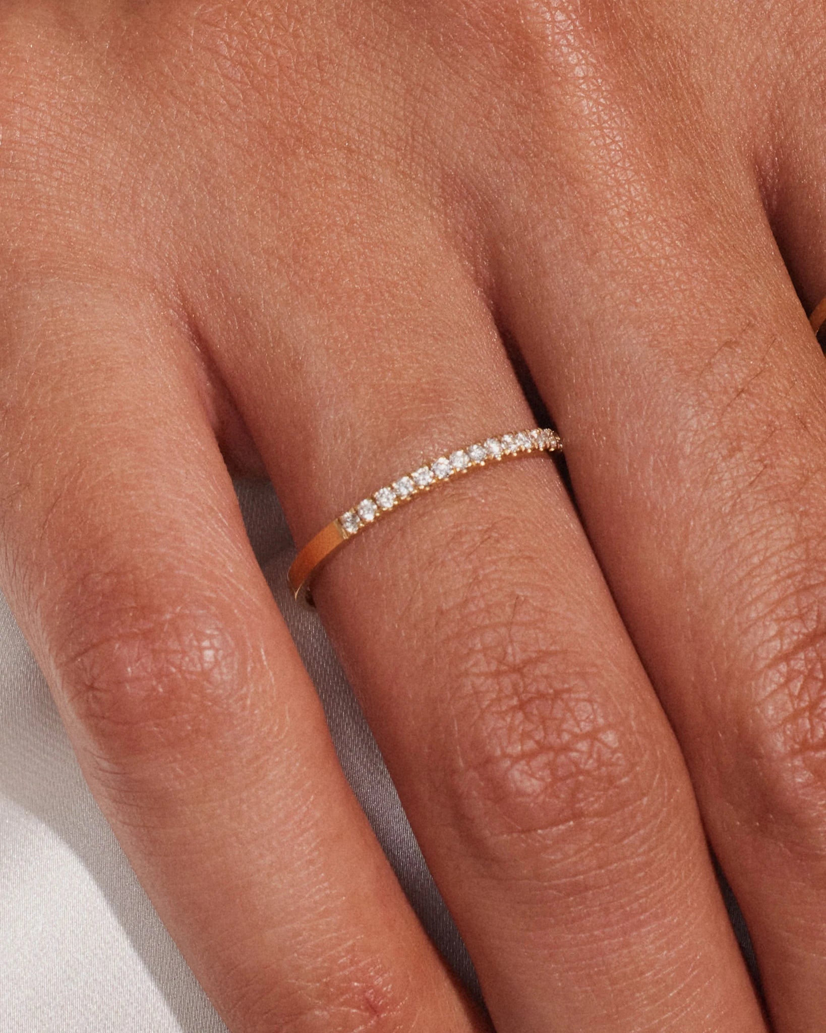 Simply Pavé Diamond Ring - 4 - Stanza - 2